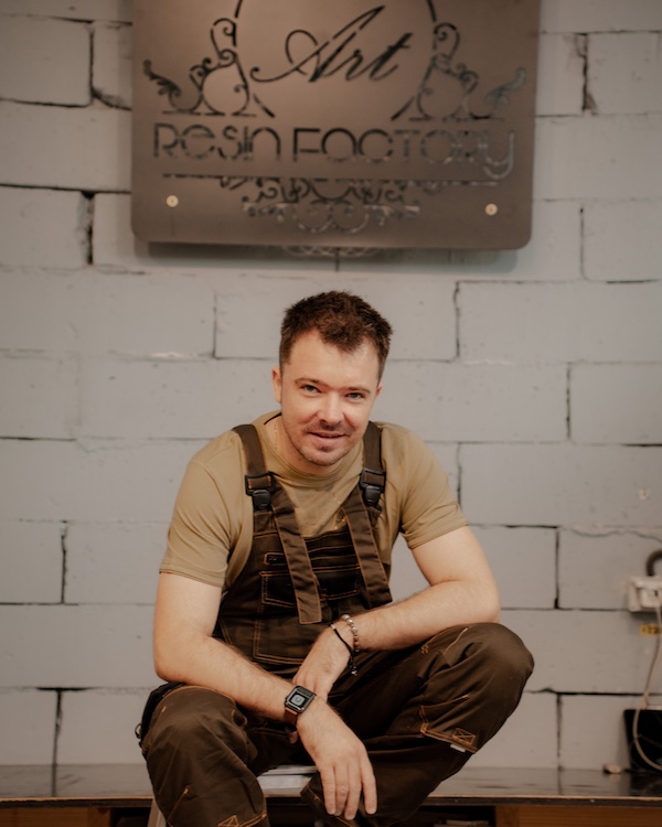 Lazar Nichita, founder of Resin Art Factory Constanta